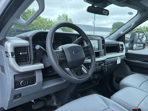 New 2026 Ford F450 XL w/ XL Chrome Package AWD/4WD image 19