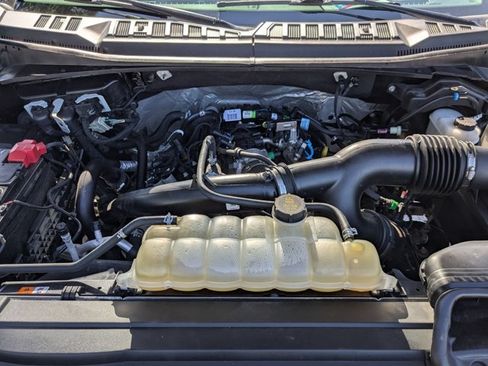 Used 2020 Ford F150 XLT w/ Equipment Group 302A Luxury AWD/4WD image 20