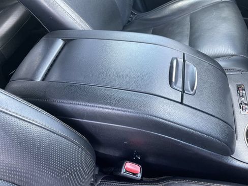 Used 2019 Toyota Highlander Limited Platinum AWD/4WD image 33