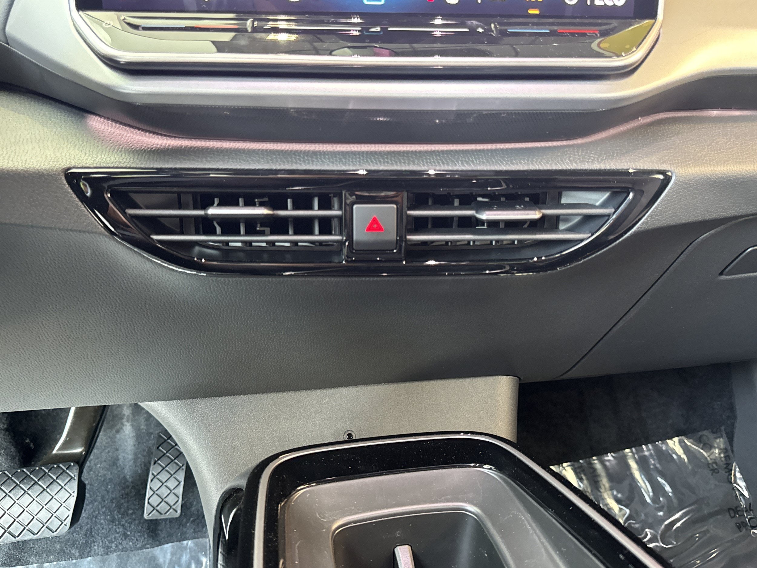 New 2026 Volkswagen ID.4 Pro RWD image 20
