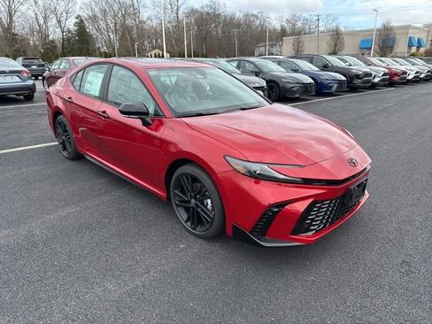 New 2026 Toyota Camry Hybrid image 1