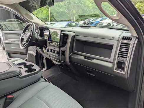 Used 2018 RAM 1500 Express w/ Express Value Package AWD/4WD image 19