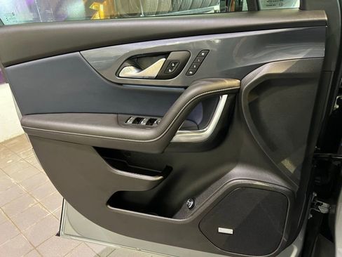 Used 2023 Chevrolet Blazer RS w/ Enhanced Convenience Package image 14