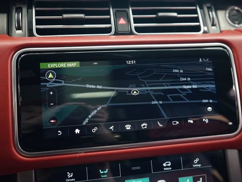 Used 2019 Land Rover Range Rover SV Autobiography Dynamic AWD/4WD image 12