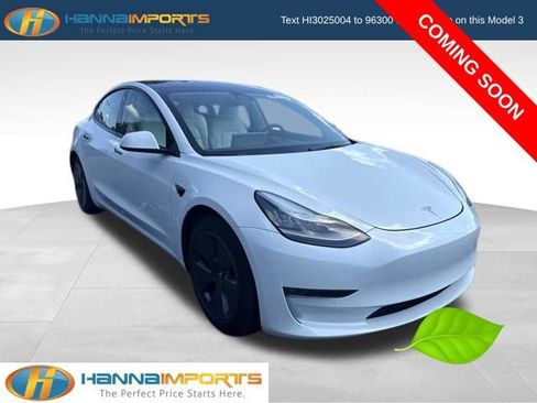 Used 2022 Tesla Model 3 Long Range AWD/4WD image 1