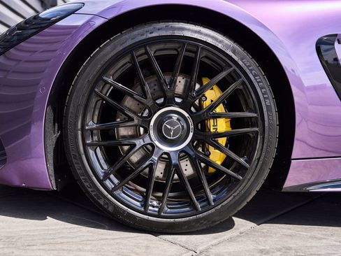 Used 2024 Mercedes-Benz AMG GT 63 image 3
