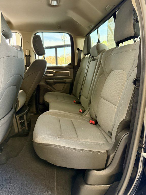 Used 2020 RAM 1500 Big Horn AWD/4WD image 16