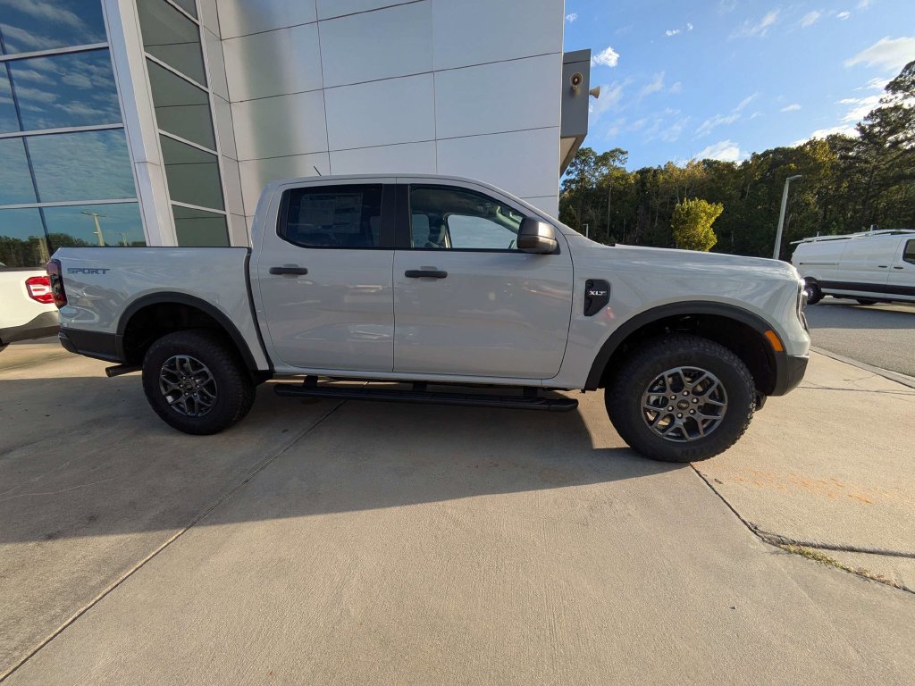 New 2026 Ford Ranger XLT w/ Equipment Group 301A High RWD image 3