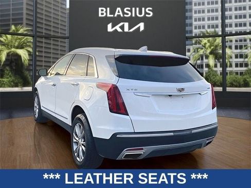 Used 2023 Cadillac XT5 Premium Luxury image 3