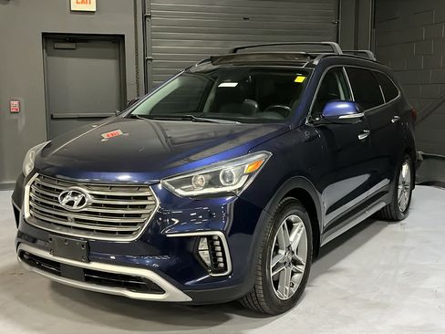 Used 2017 Hyundai Santa Fe Limited AWD/4WD image 3