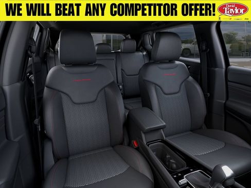 New 2026 Jeep Compass Trailhawk AWD/4WD image 17