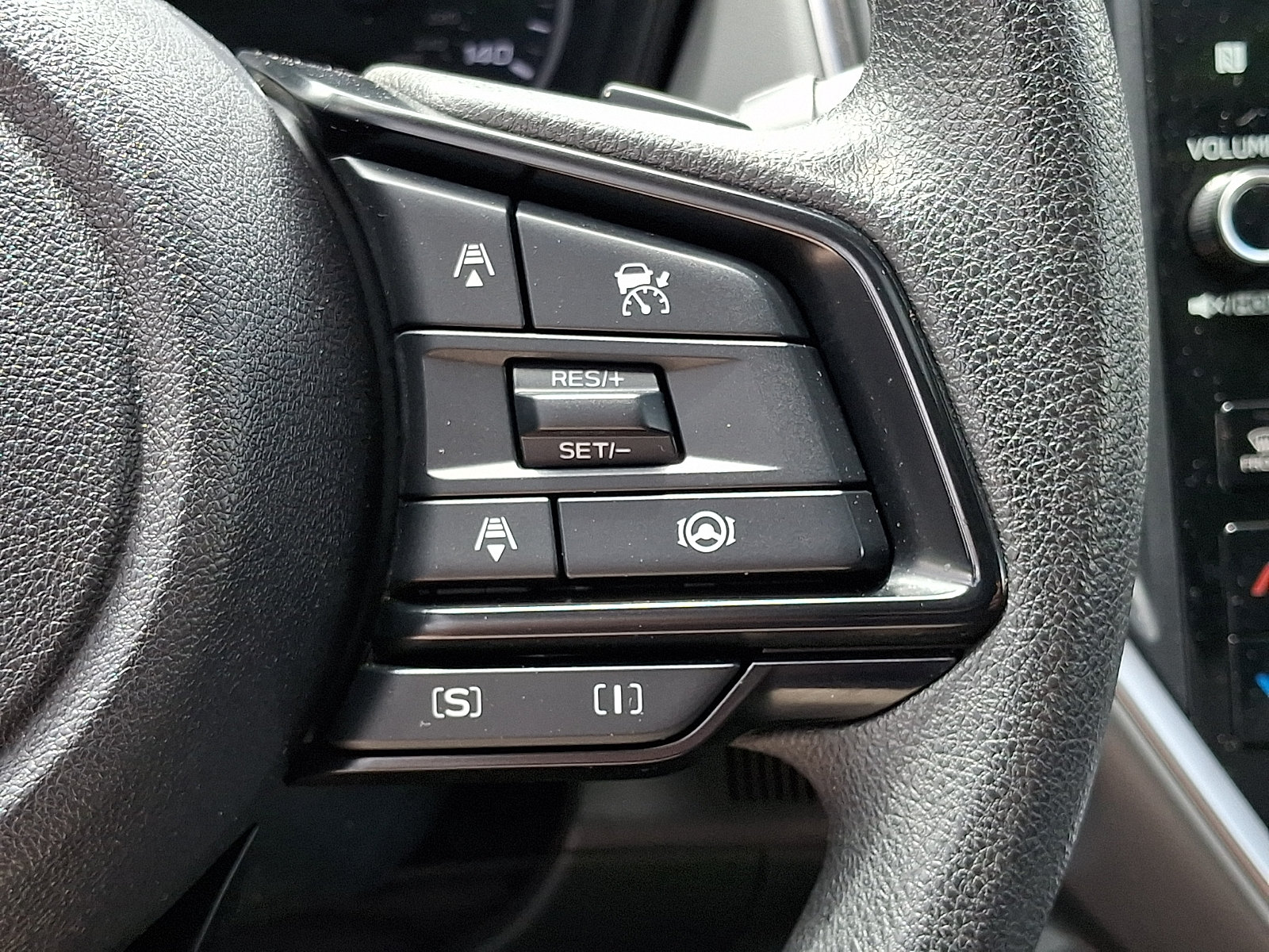 Used 2024 Subaru Crosstrek 2.0i Premium AWD/4WD image 22