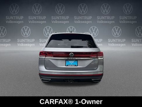 Used 2025 Volkswagen Atlas SE FWD image 4