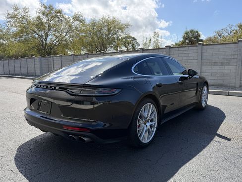 Certified 2023 Porsche Panamera 4S image 6
