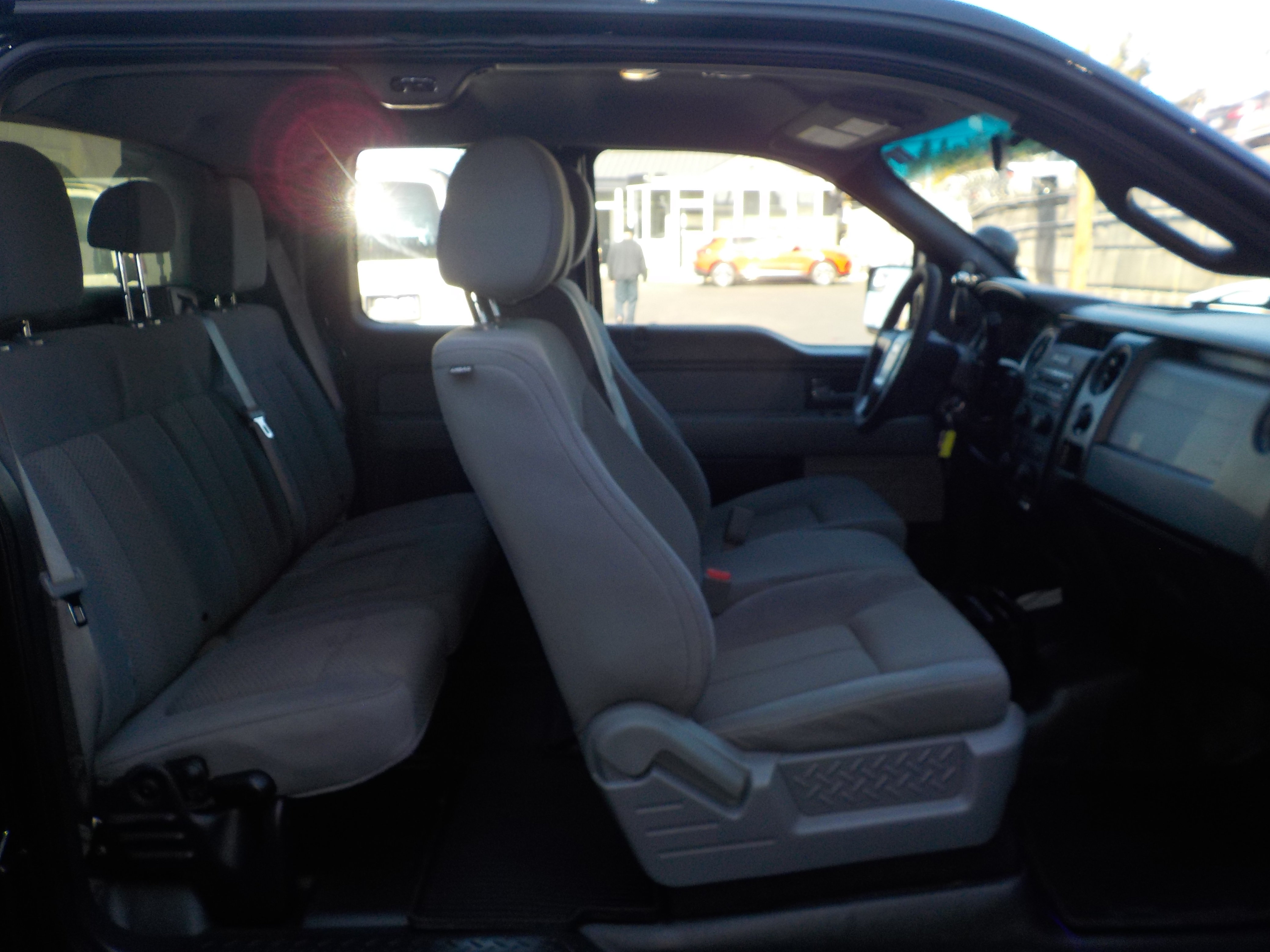 Used 2014 Ford F150 XL w/ Equipment Group 101A Mid RWD image 26