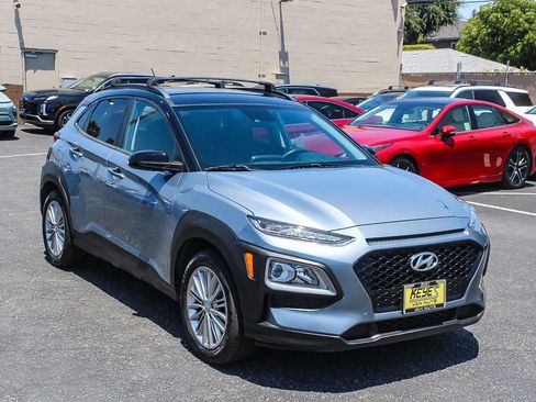Certified 2021 Hyundai Kona SEL FWD image 3