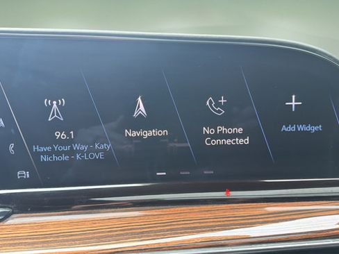 Used 2021 Cadillac Escalade ESV Premium Luxury AWD/4WD image 27
