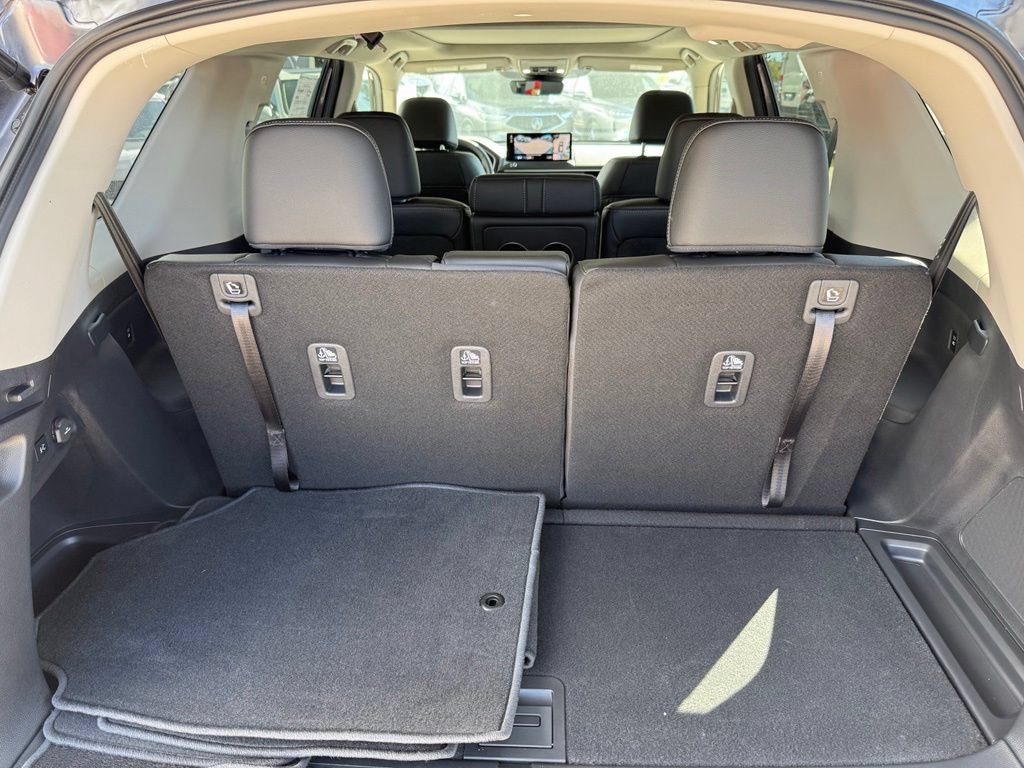Certified 2026 Honda Pilot Touring image 15