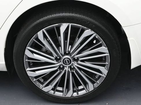 Used 2023 Nissan Altima 2.5 SL AWD/4WD image 8
