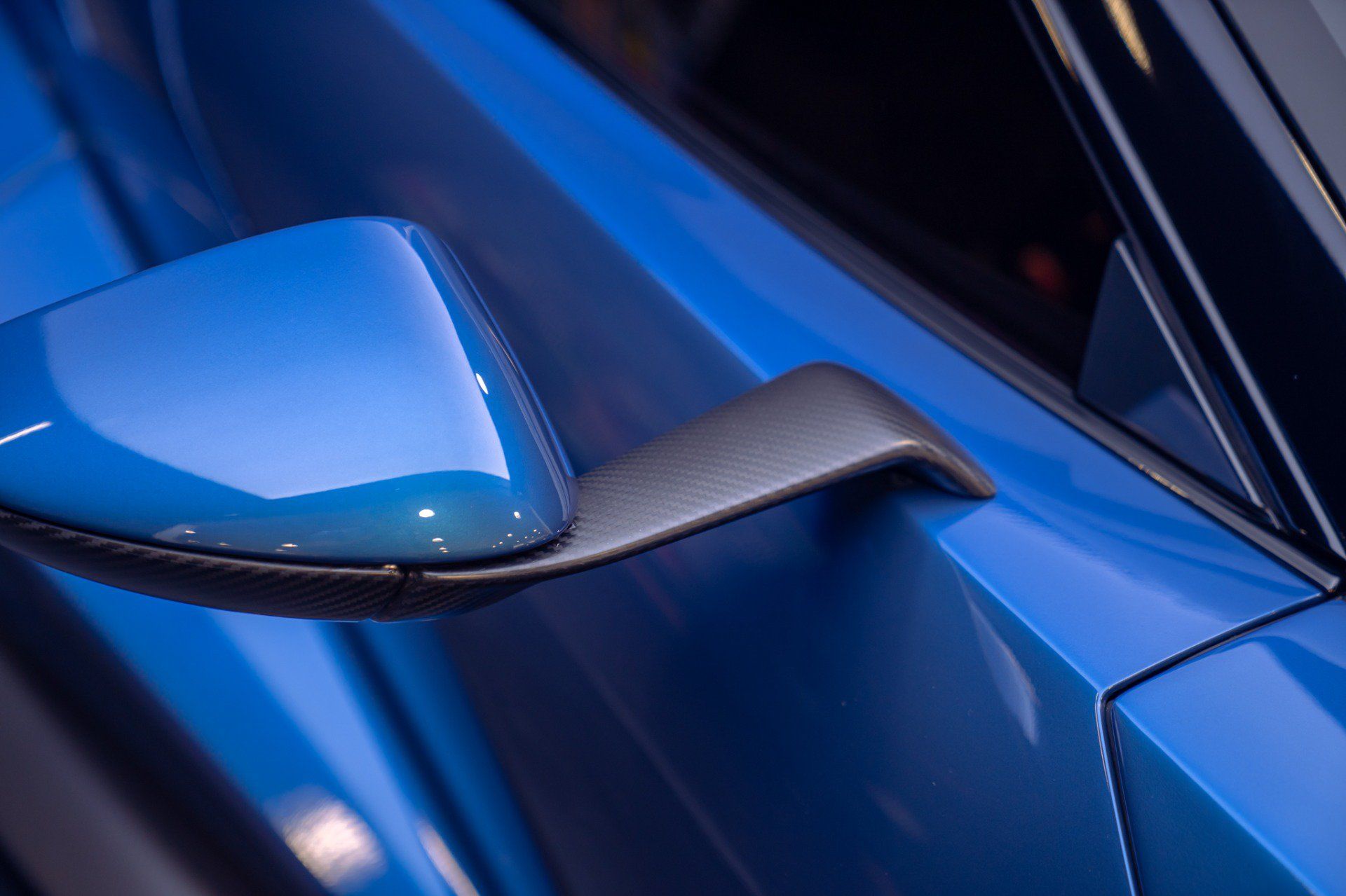 Used 2021 Ford GT RWD image 20