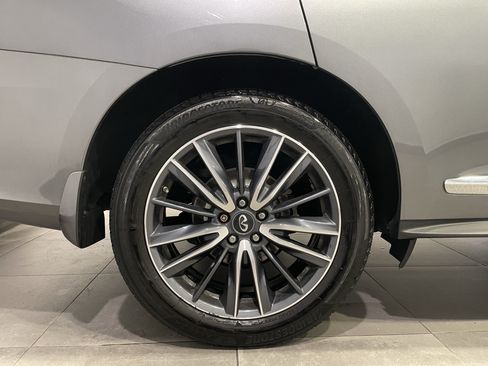 Used 2019 INFINITI QX60 Luxe w/ Sensory Package AWD/4WD image 9