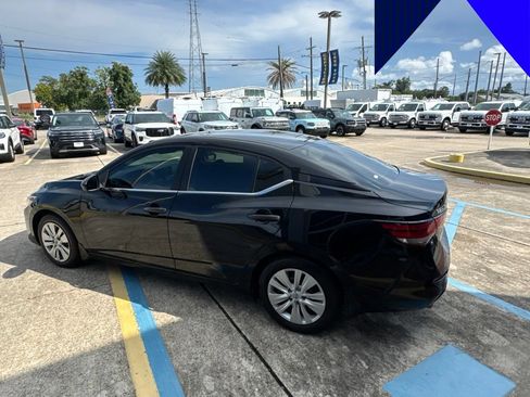 Used 2024 Nissan Sentra S FWD image 7