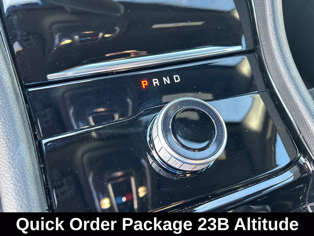 Used 2023 Jeep Grand Cherokee L Laredo AWD/4WD image 14