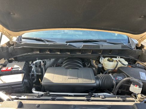 Used 2021 Chevrolet Silverado 1500 LT Trail Boss w/ Convenience Package II AWD/4WD image 17