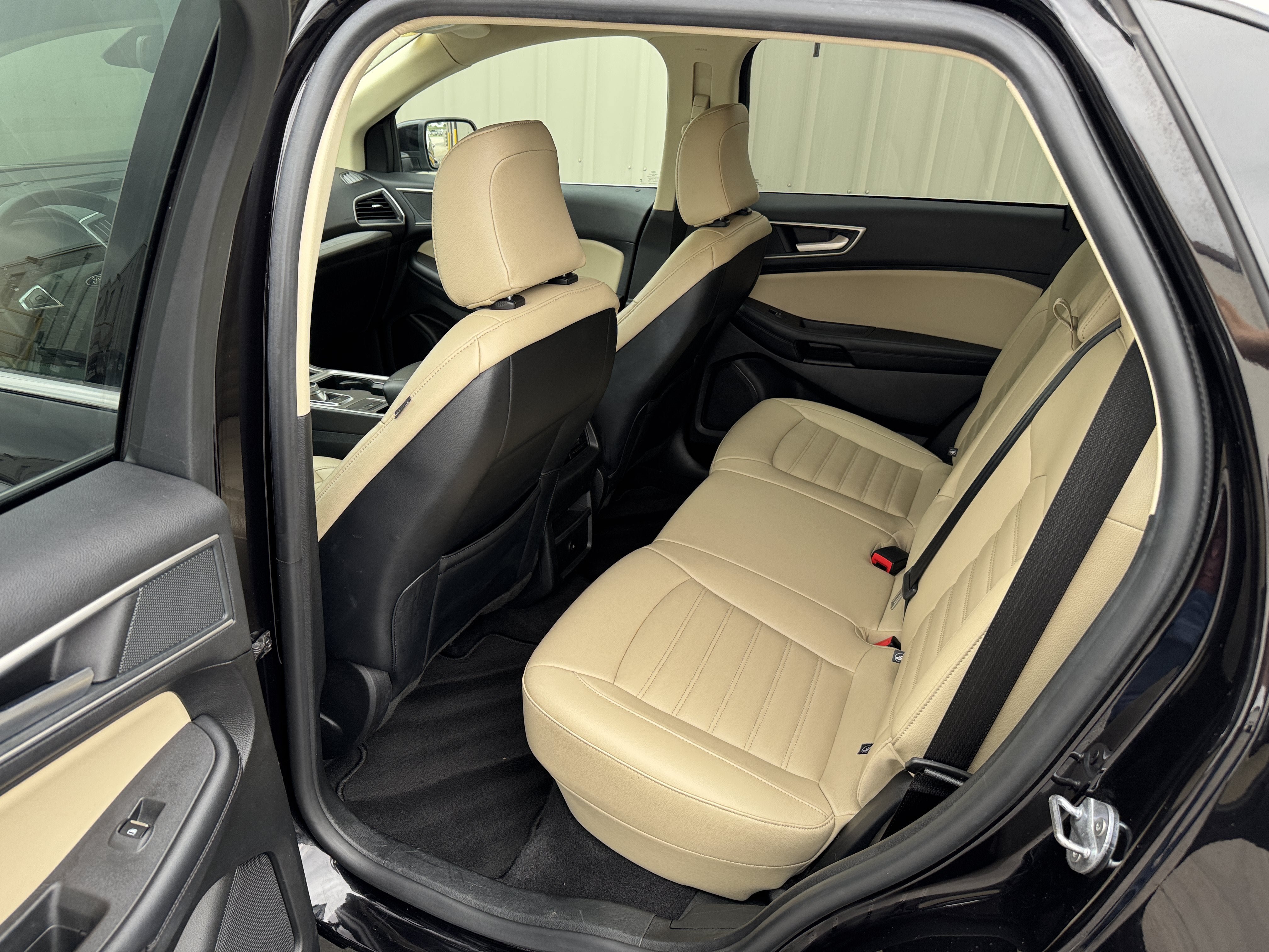 Used 2024 Ford Edge SEL AWD/4WD image 27