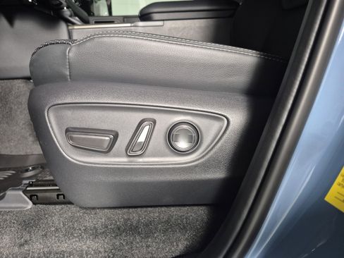 New 2026 Toyota Land Cruiser BASE image 8