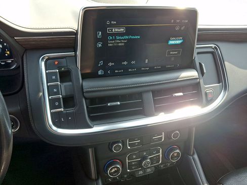 Used 2022 Chevrolet Tahoe High Country AWD/4WD image 14