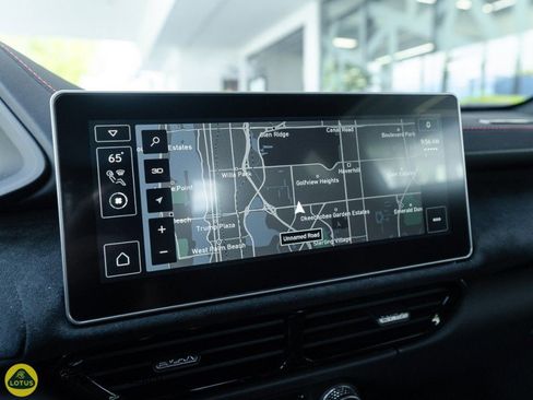 Used 2025 Lotus Emira image 12