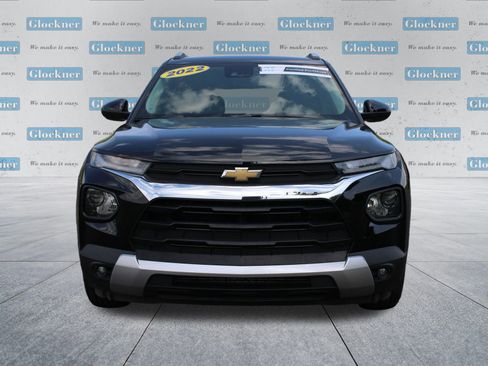 Used 2022 Chevrolet TrailBlazer LT FWD image 2