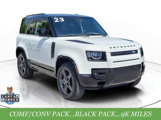 Used 2023 Land Rover Defender 90 X-Dynamic SE video 1