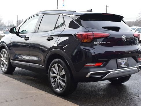 Used 2020 Buick Encore GX Essence w/ Experience Buick Package image 10