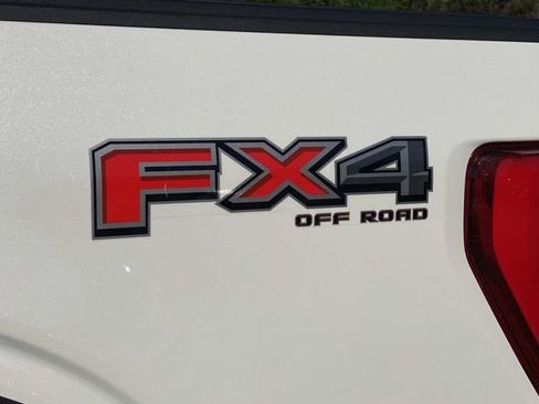 Certified 2022 Ford F150 Platinum w/ Equipment Group 701A High image 13