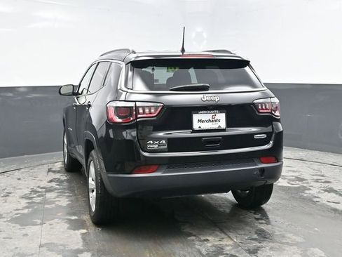 Used 2019 Jeep Compass Latitude w/ Popular Equipment Group image 5