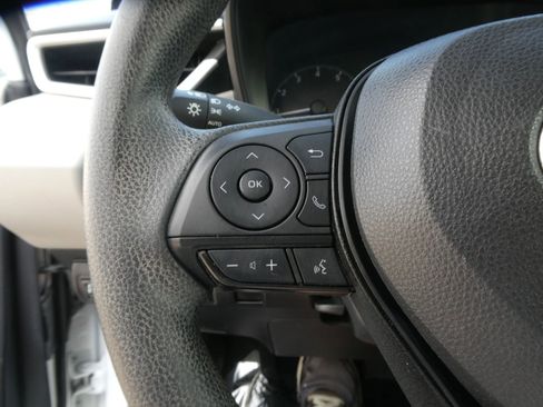 Used 2023 Toyota Corolla LE image 16