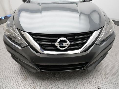 Used 2018 Nissan Altima 2.5 SR image 21