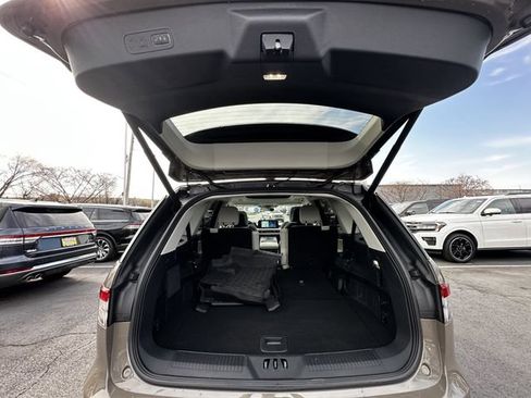 Used 2025 Lincoln Aviator Reserve w/ Equipment Group 201A image 42