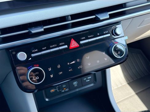 New 2026 Hyundai Tucson Limited image 34