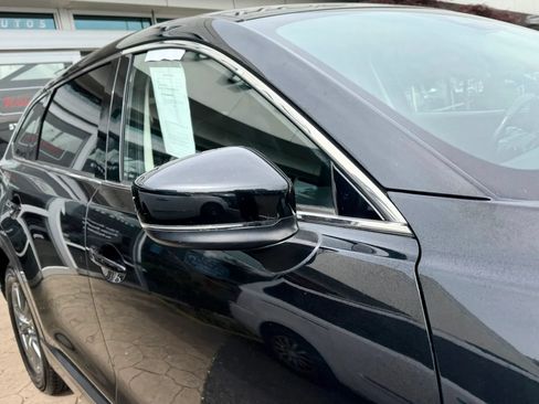 Used 2018 MAZDA CX-9 Touring FWD image 45