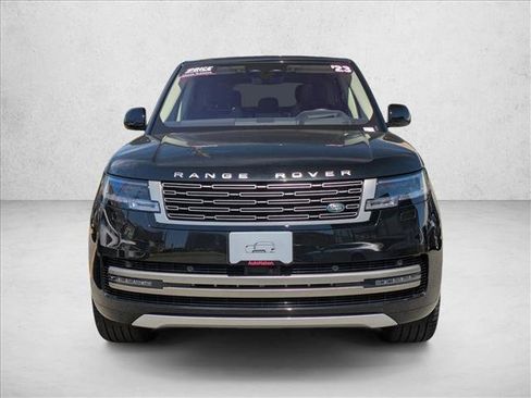 Used 2023 Land Rover Range Rover SE AWD/4WD image 2