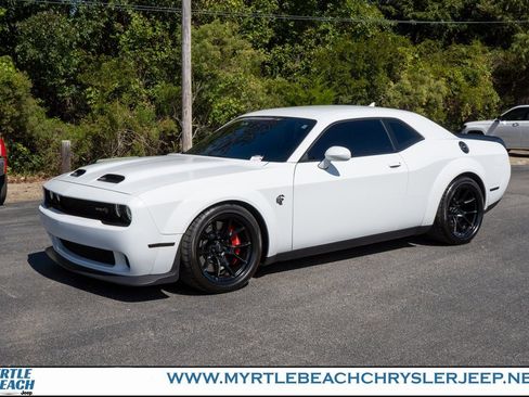 Used 2021 Dodge Challenger SRT Hellcat Redeye image 2