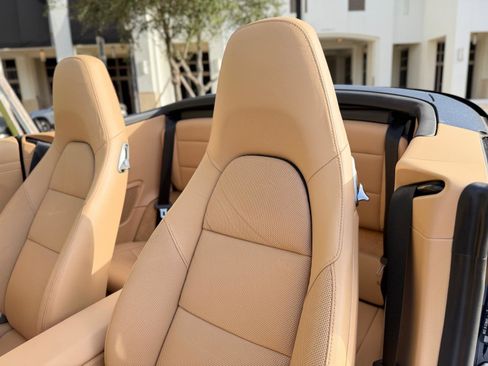 Used 2013 Porsche 911 Carrera S image 32