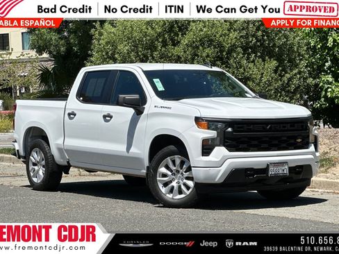 Used 2022 Chevrolet Silverado 1500 Custom RWD image 1