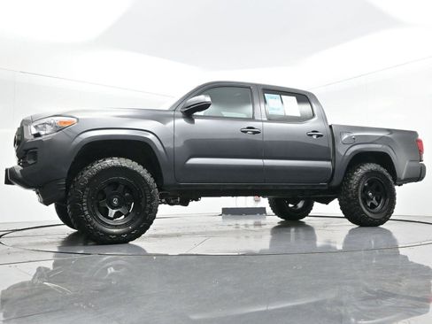Used 2023 Toyota Tacoma SR image 46