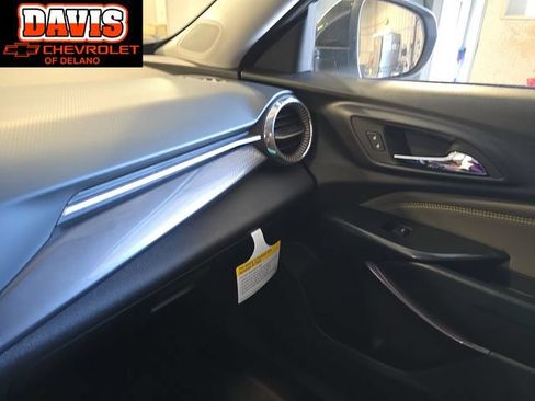 New 2026 Chevrolet Trax ACTIV w/ Driver Confidence Package FWD image 28