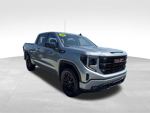 Used 2024 GMC Sierra 1500 Elevation AWD/4WD image 8