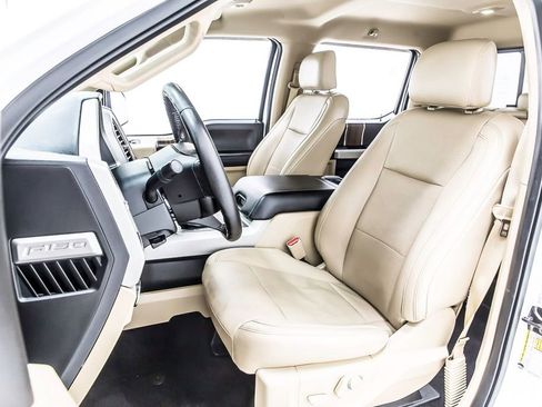 Used 2016 Ford F150 Lariat w/ Equipment Group 501A Mid image 29